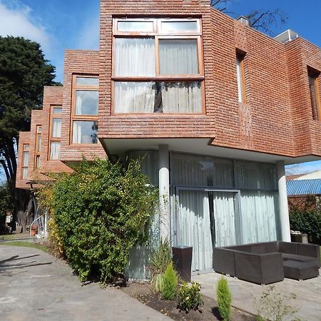 Hotel Aeropuerto Ezeiza Casa De Mr Monte Grande Ngoại thất bức ảnh