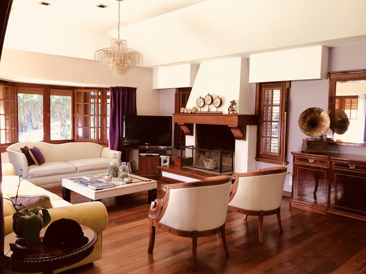 Hotel Aeropuerto Ezeiza Casa De Mr Monte Grande Ngoại thất bức ảnh