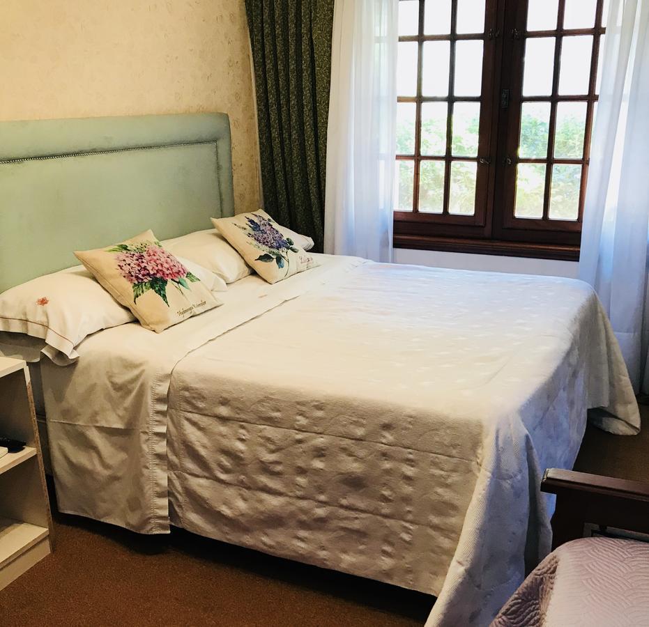 Hotel Aeropuerto Ezeiza Casa De Mr Monte Grande Ngoại thất bức ảnh